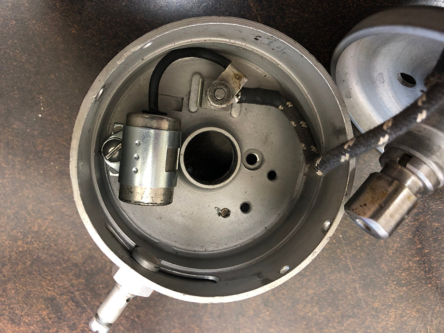 Retro 6 Volt Distributor Top Assembly(EA)